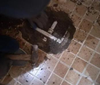 景县卫生间漏水维修公司为您分享下卫生间渗水如何处理及注意事项